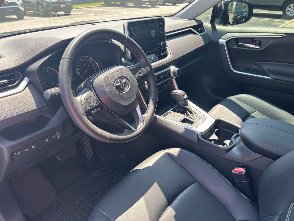 2021 Toyota RAV4 XLE in Niagara Falls, Ontario - 10 - w1024h768px