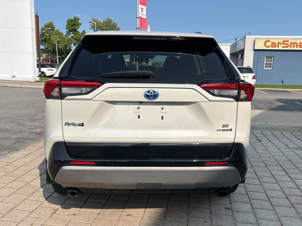 2022  RAV4 Hybrid SE in Niagara Falls, Ontario - 4 - w1024h768px