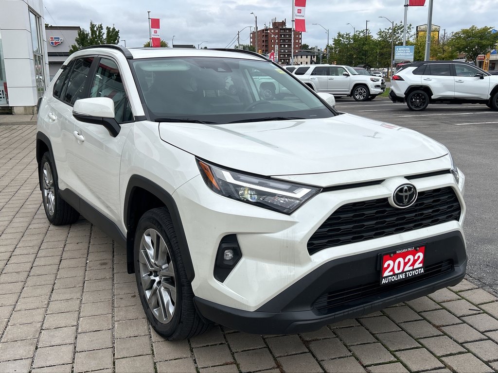 2022  RAV4 XLE in Niagara Falls, Ontario - 7 - w1024h768px