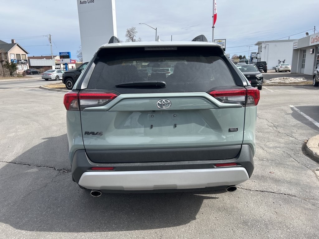 2022 Toyota RAV4 TRAIL in Niagara Falls, Ontario - 4 - w1024h768px