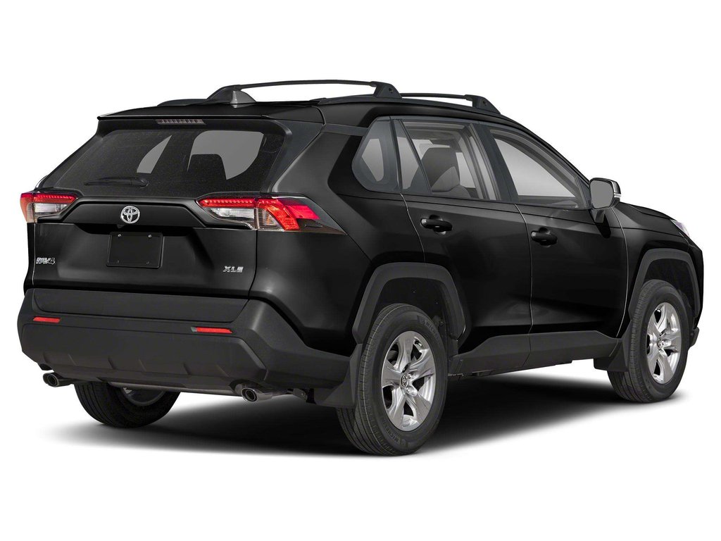 2022 Toyota RAV4 XLE in Niagara Falls, Ontario - 2 - w1024h768px