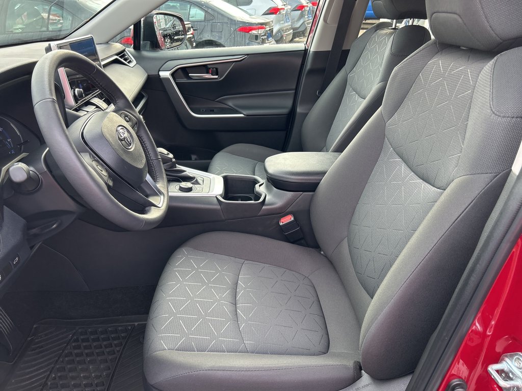 2023  RAV4 Hybrid XLE in Niagara Falls, Ontario - 11 - w1024h768px