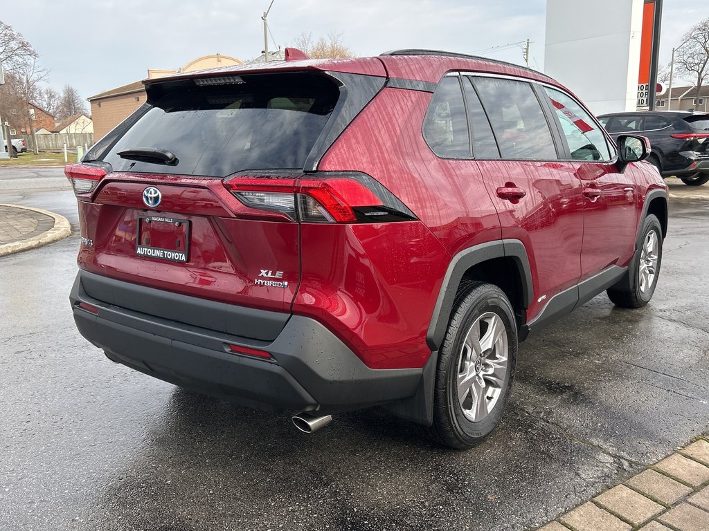 2023  RAV4 Hybrid XLE in Niagara Falls, Ontario - 5 - w1024h768px