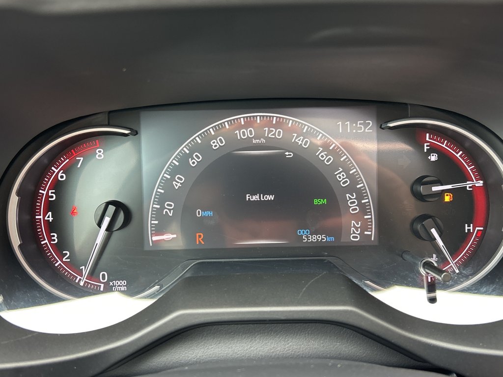 2023 Toyota RAV4 XLE in Niagara Falls, Ontario - 18 - w1024h768px