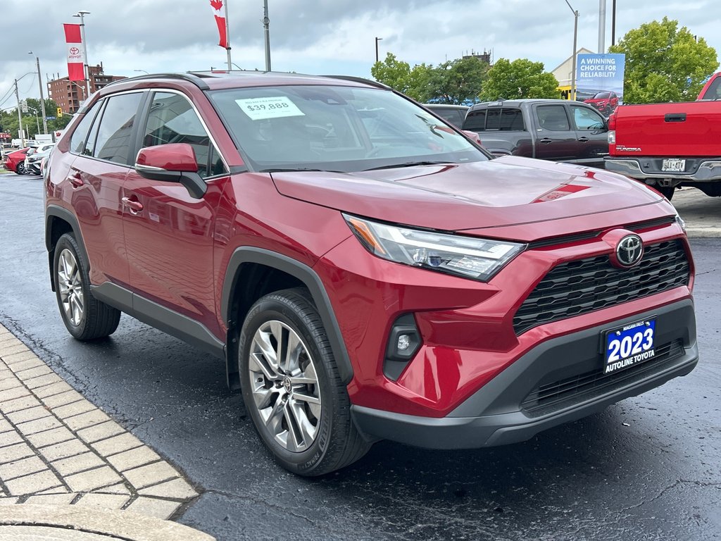 2023 Toyota RAV4 XLE in Niagara Falls, Ontario - 9 - w1024h768px