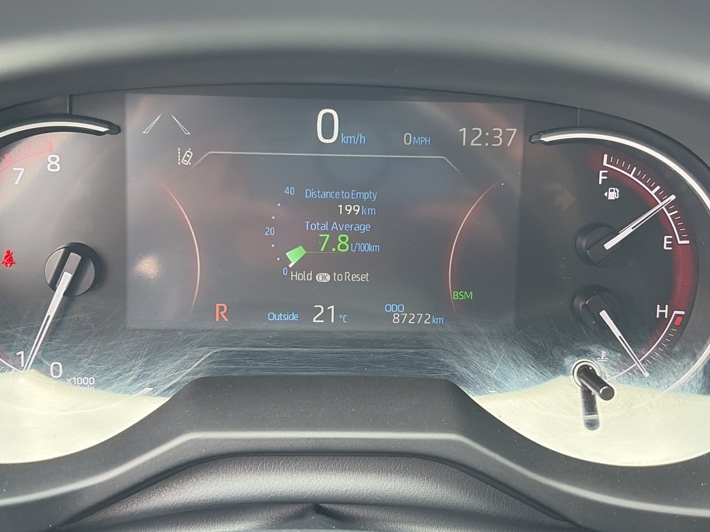 2023 Toyota RAV4 LE in Niagara Falls, Ontario - 19 - w1024h768px