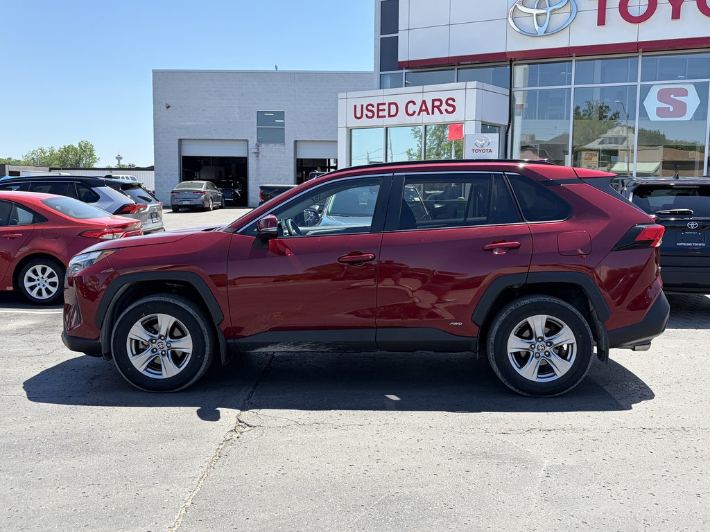 2023 Toyota RAV4 Hybrid XLE in Niagara Falls, Ontario - 2 - w1024h768px