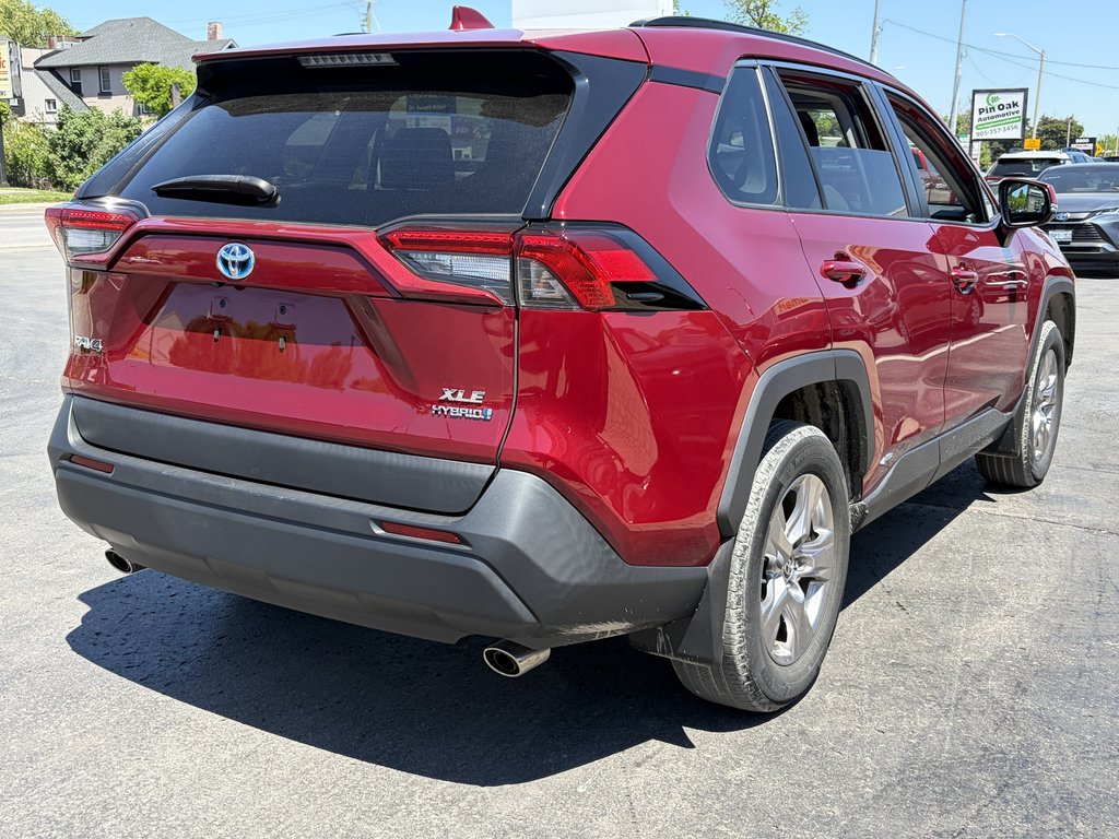 2023 Toyota RAV4 Hybrid XLE in Niagara Falls, Ontario - 5 - w1024h768px