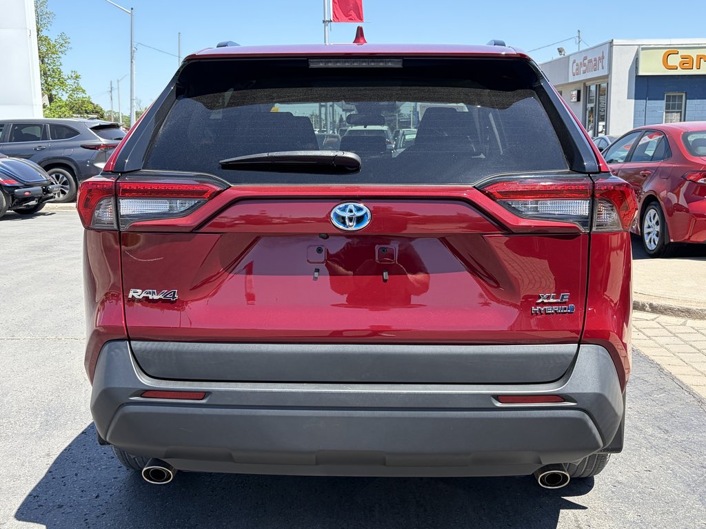 2023 Toyota RAV4 Hybrid XLE in Niagara Falls, Ontario - 4 - w1024h768px