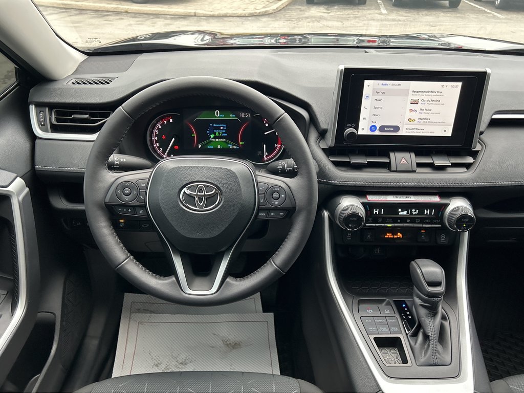 2024  RAV4 XLE in Niagara Falls, Ontario - 13 - w1024h768px