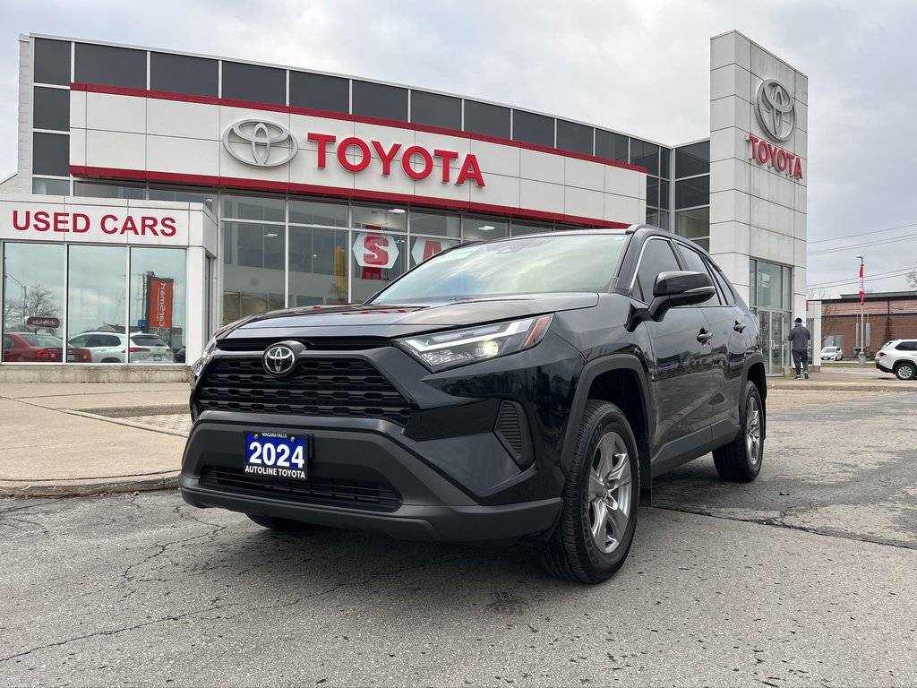 2024  RAV4 XLE in Niagara Falls, Ontario - 9 - w1024h768px