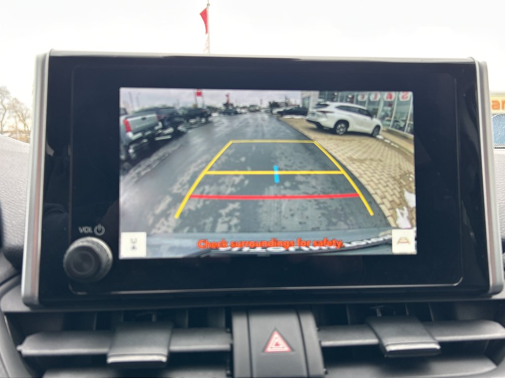 2024 Toyota RAV4 LE in Niagara Falls, Ontario - 17 - w1024h768px