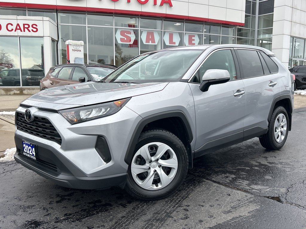 2024 Toyota RAV4 LE in Niagara Falls, Ontario - 1 - w1024h768px
