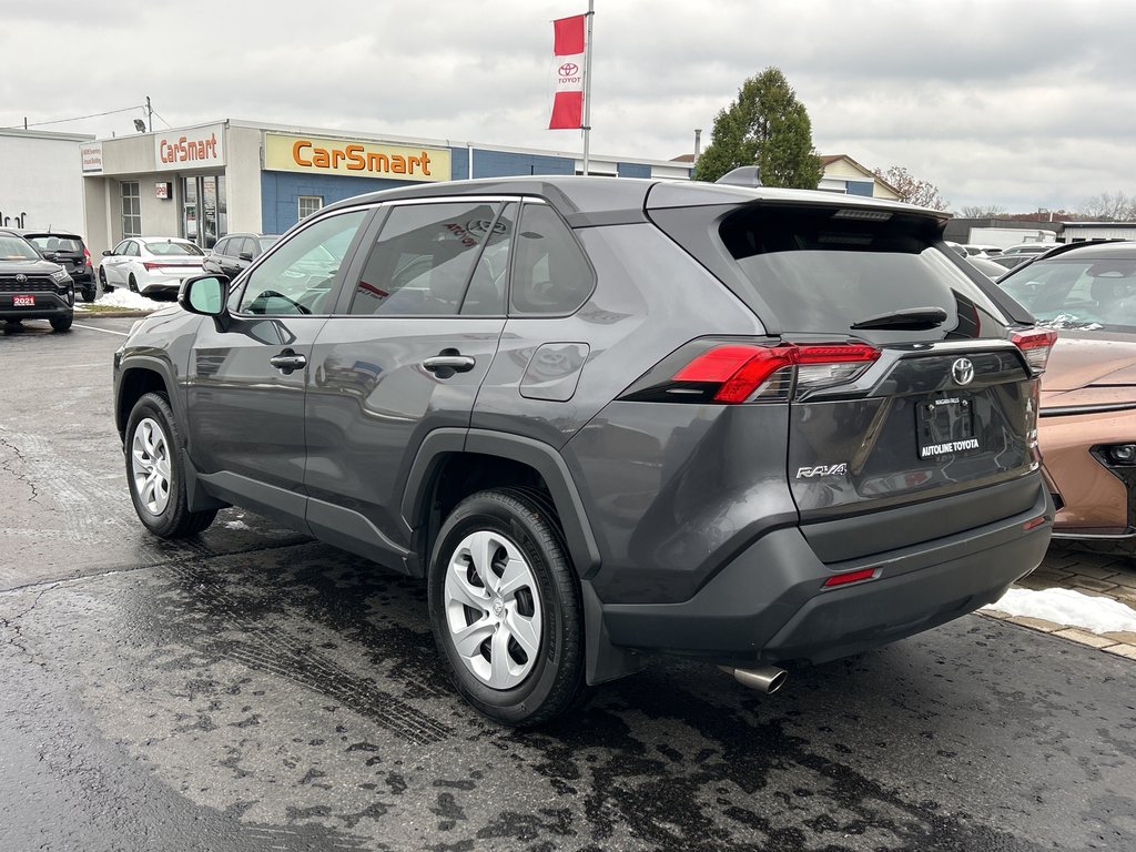 2024 Toyota RAV4 LE in Niagara Falls, Ontario - 3 - w1024h768px