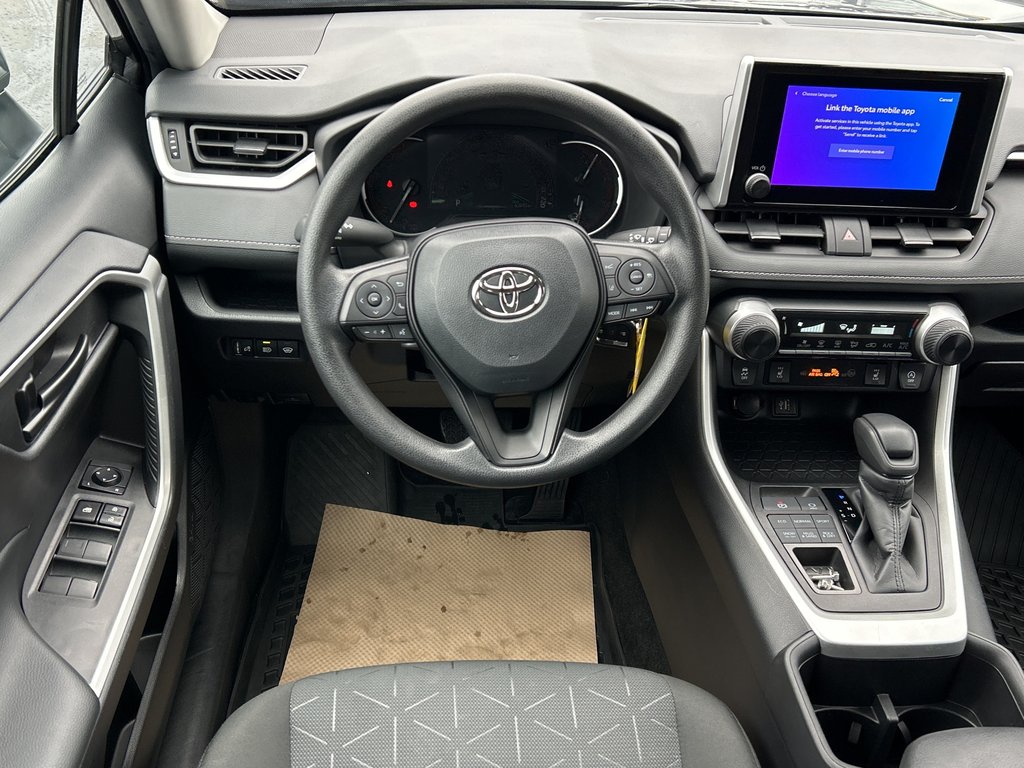 2024 Toyota RAV4 LE in Niagara Falls, Ontario - 9 - w1024h768px