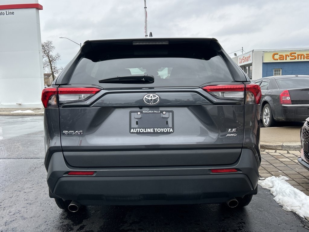 2024 Toyota RAV4 LE in Niagara Falls, Ontario - 4 - w1024h768px