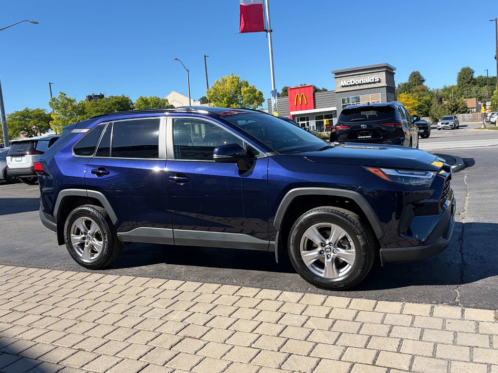 2024 Toyota RAV4 XLE in Niagara Falls, Ontario - 7 - w1024h768px