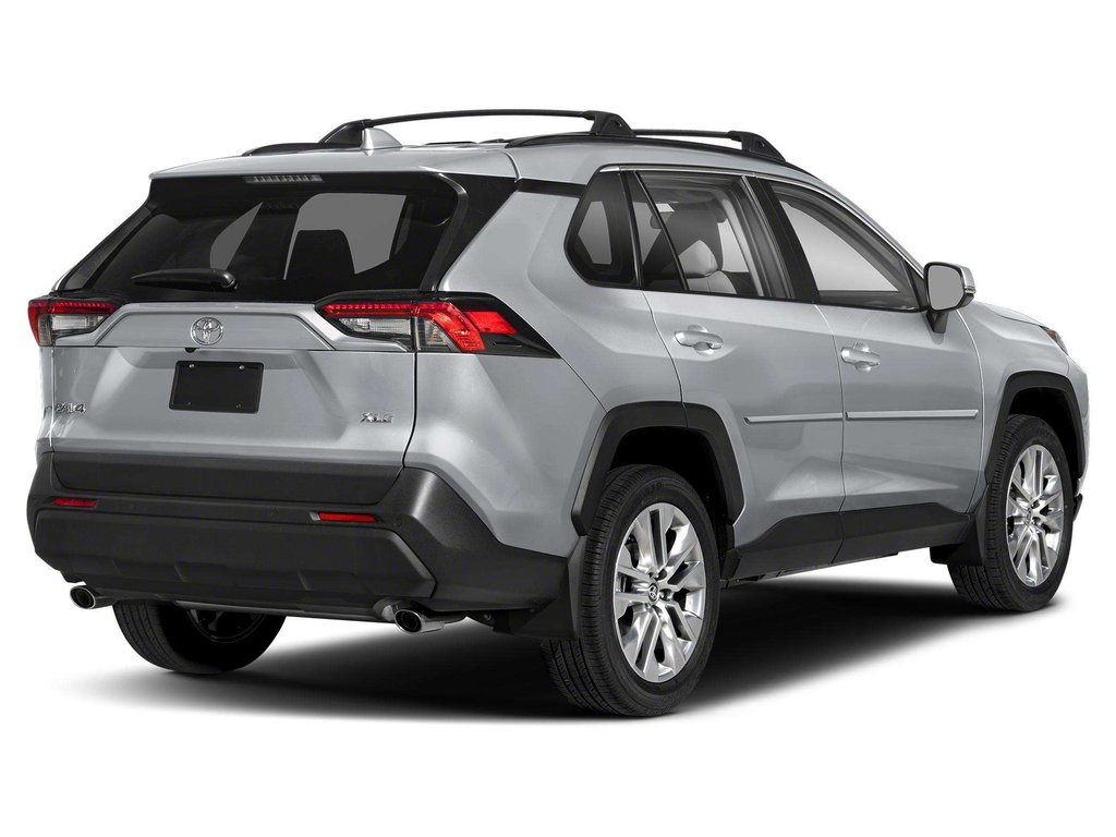 2024 Toyota RAV4 XLE in Niagara Falls, Ontario - 2 - w1024h768px