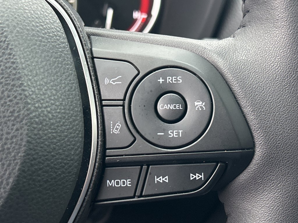 2025 Toyota RAV4 XLE in Niagara Falls, Ontario - 12 - w1024h768px