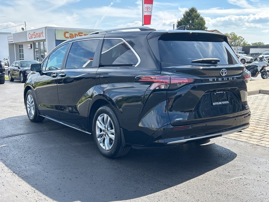 2022 Toyota Sienna Limited in Niagara Falls, Ontario - 4 - w1024h768px
