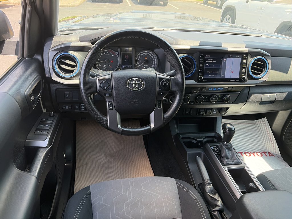 2021 Toyota Tacoma 4WD DOUBLE AT in Niagara Falls, Ontario - 9 - w1024h768px