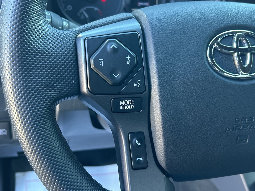 2022 Toyota Tacoma 4WD ACCESS AT in Niagara Falls, Ontario - 14 - w1024h768px