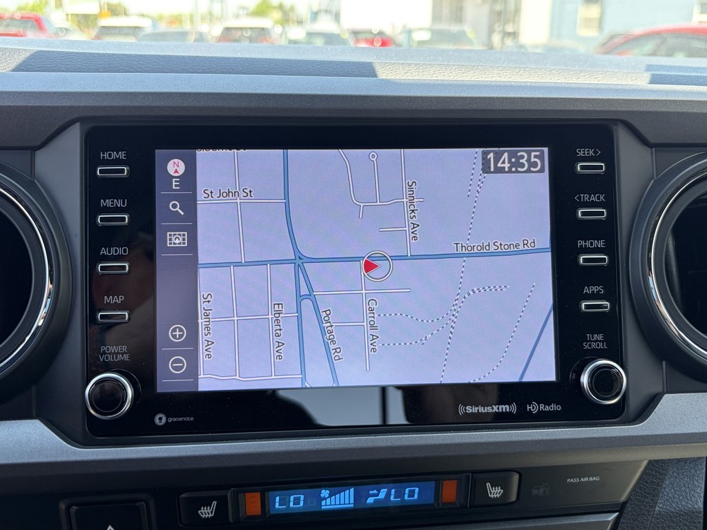 2022 Toyota Tacoma 4WD DBL AT in Niagara Falls, Ontario - 17 - w1024h768px
