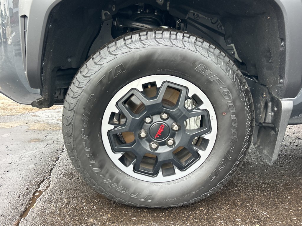 2025 Toyota Tacoma 4WD DBL AT in Niagara Falls, Ontario - 21 - w1024h768px