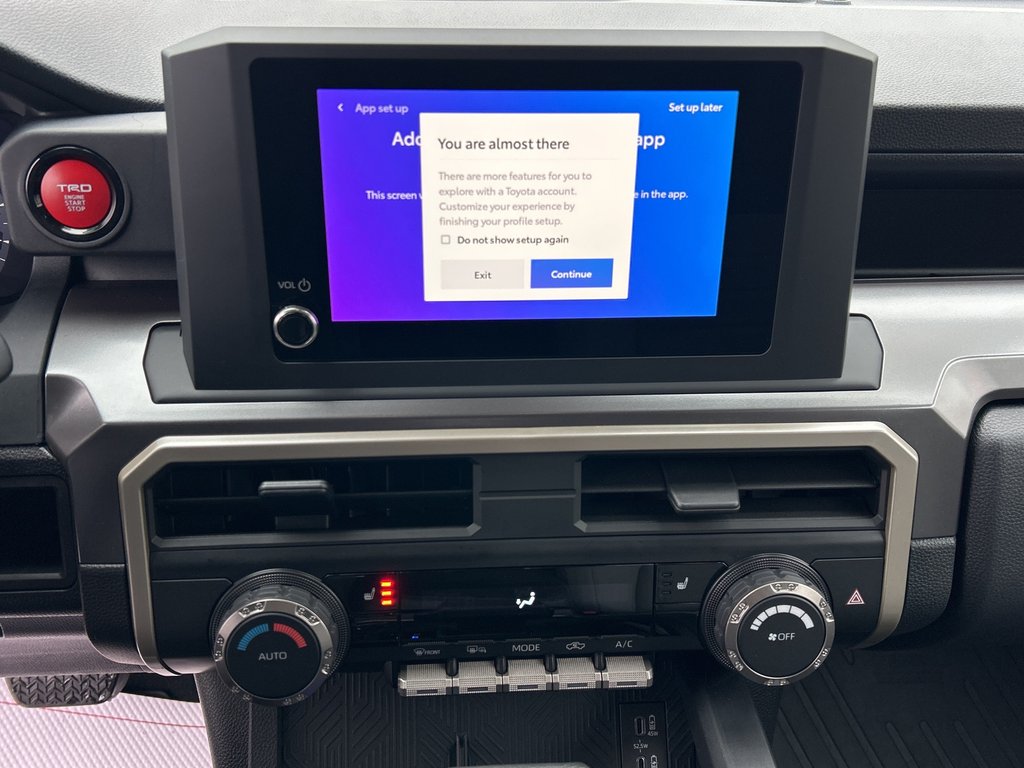 2025 Toyota Tacoma 4WD DBL AT in Niagara Falls, Ontario - 17 - w1024h768px