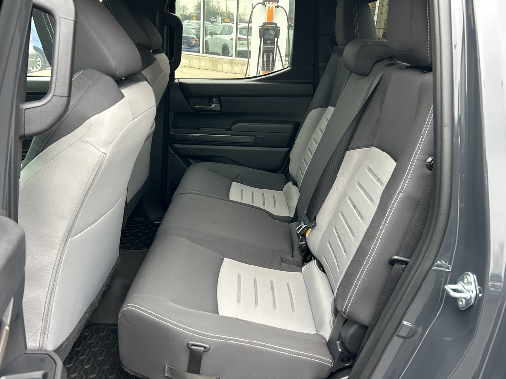 2025 Toyota Tacoma 4WD DBL AT in Niagara Falls, Ontario - 12 - w1024h768px