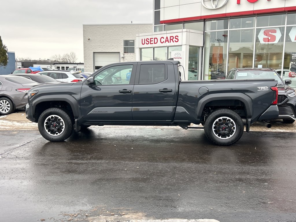 2025 Toyota Tacoma 4WD DBL AT in Niagara Falls, Ontario - 2 - w1024h768px
