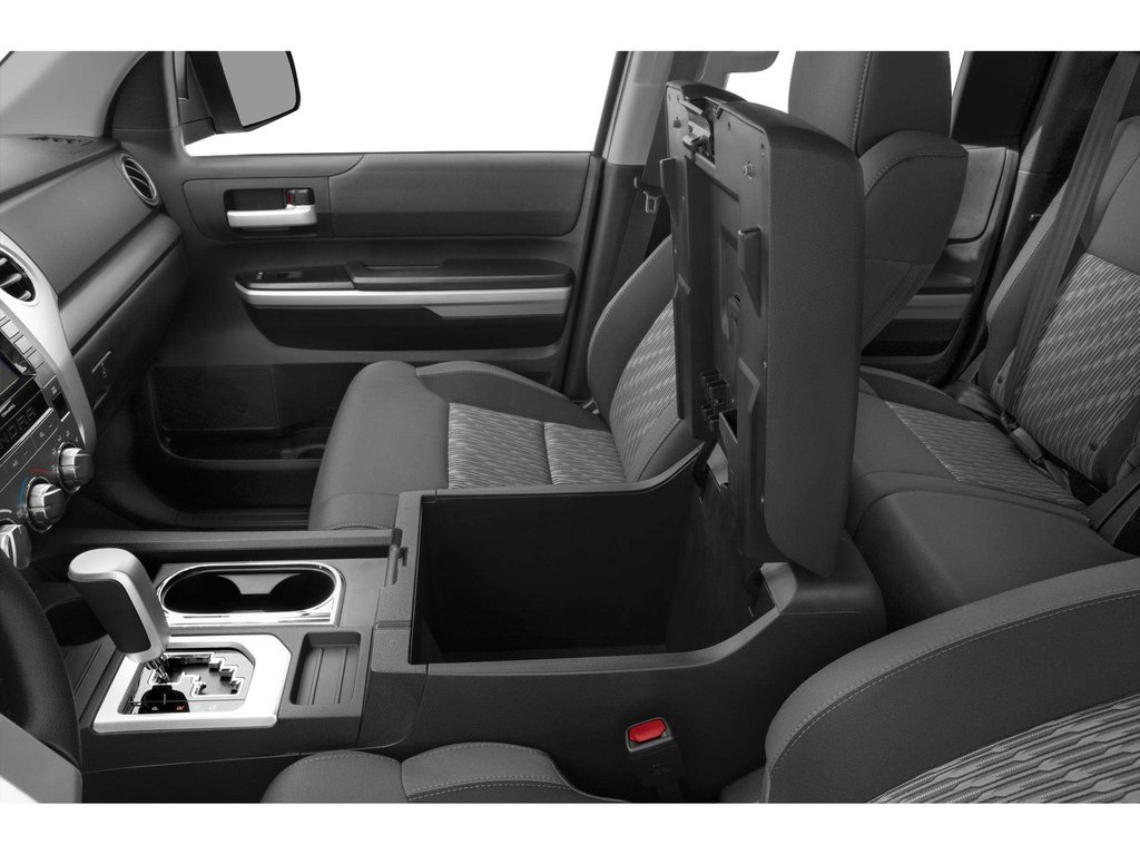 2020 Toyota Tundra 4WD DBL CAB in Niagara Falls, Ontario - 9 - w1024h768px