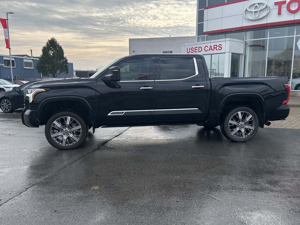 2022  TUNDRA HYBRID CREWMAX CAPSTONE in Niagara Falls, Ontario - 2 - w1024h768px