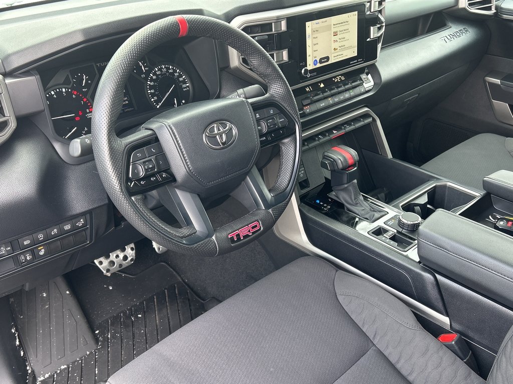 2023 Toyota Tundra CREWMAX SR in Niagara Falls, Ontario - 10 - w1024h768px