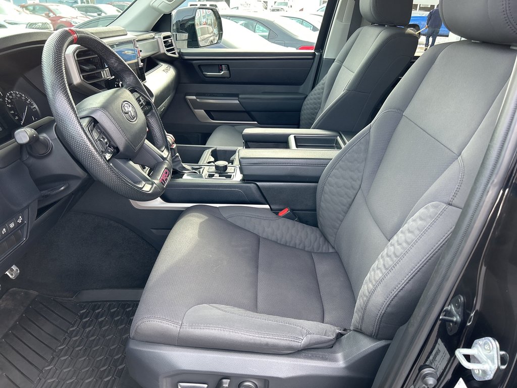 2023 Toyota Tundra CREWMAX SR5 L in Niagara Falls, Ontario - 11 - w1024h768px