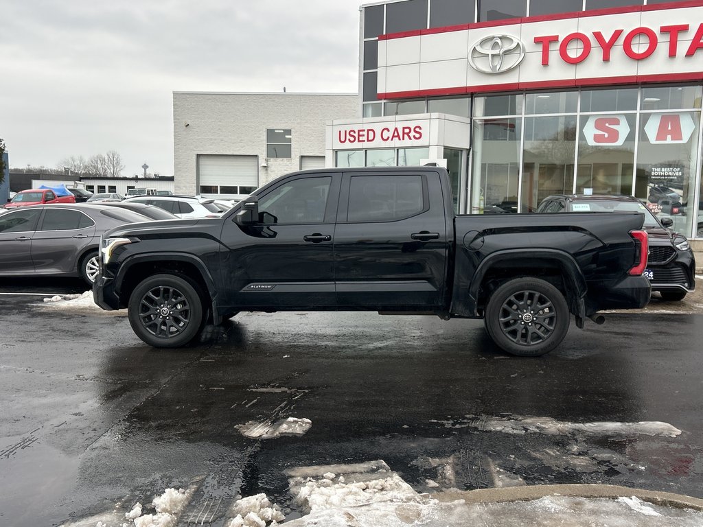 2023 Toyota Tundra Platinum in Niagara Falls, Ontario - 2 - w1024h768px