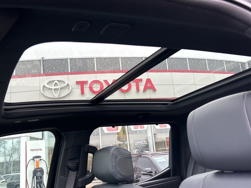 2023 Toyota Tundra Platinum in Niagara Falls, Ontario - 23 - w1024h768px