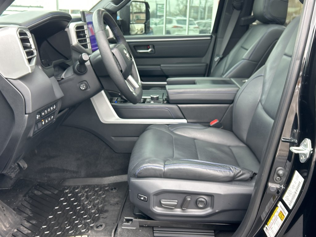 2023 Toyota Tundra Platinum in Niagara Falls, Ontario - 11 - w1024h768px
