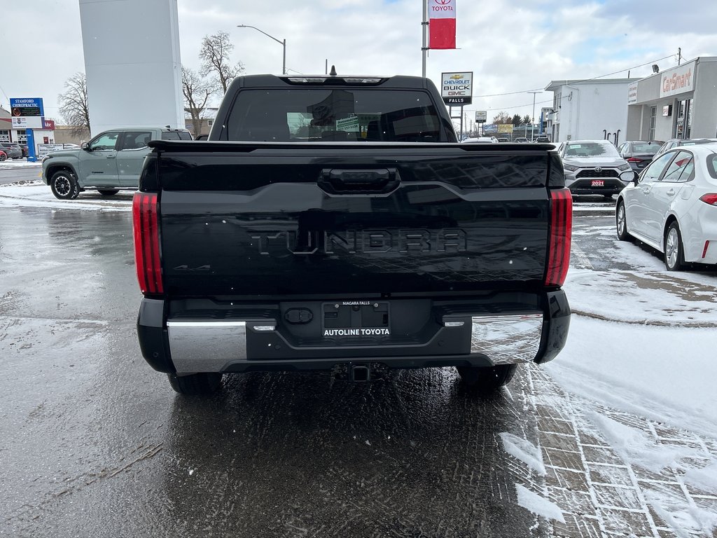 2024 Toyota Tundra CREWMAX SR in Niagara Falls, Ontario - 4 - w1024h768px