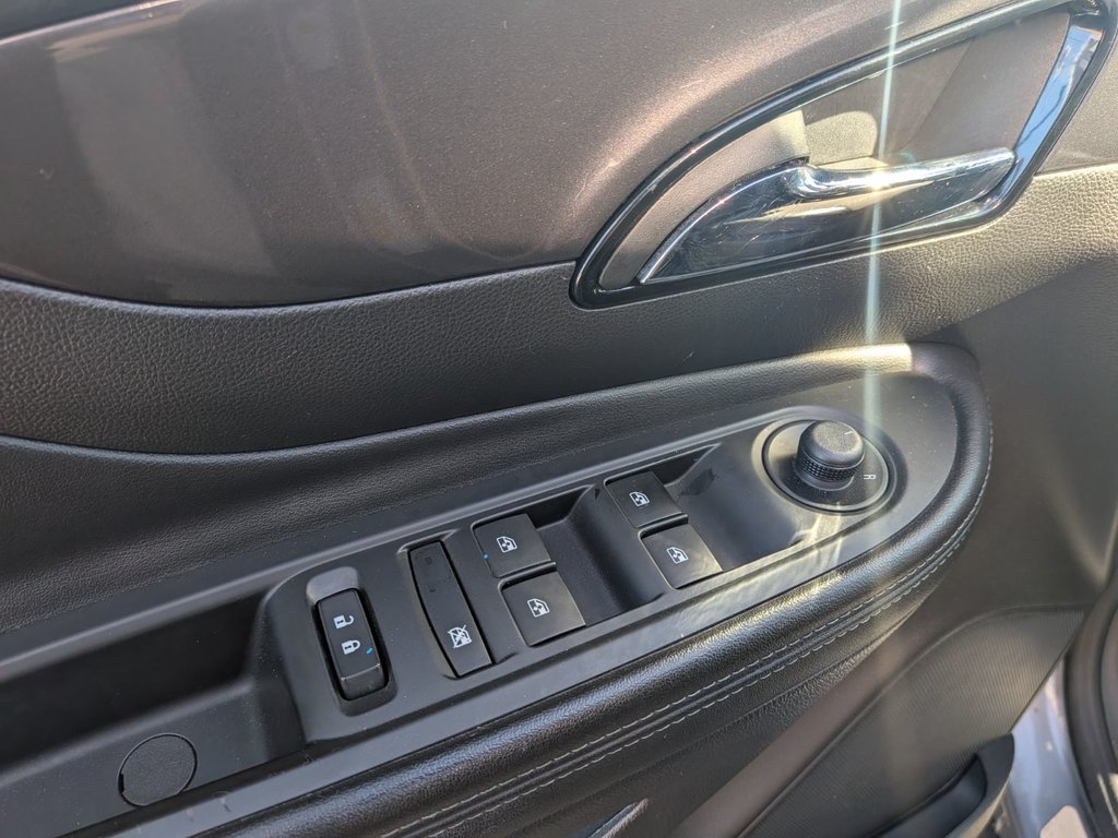 Buick Encore Preferred 2019 à Chandler, Québec - 8 - w1024h768px
