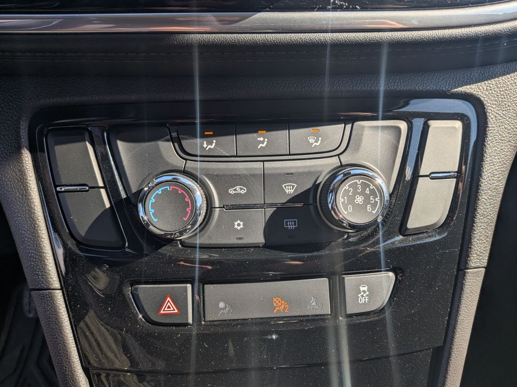 Buick Encore Preferred 2019 à Chandler, Québec - 14 - w1024h768px