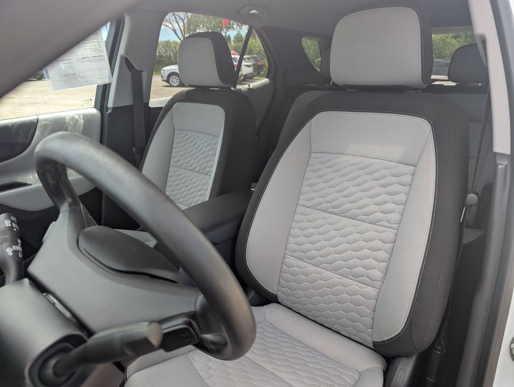 2019 Chevrolet Equinox LS in Chandler, Quebec - 8 - w1024h768px