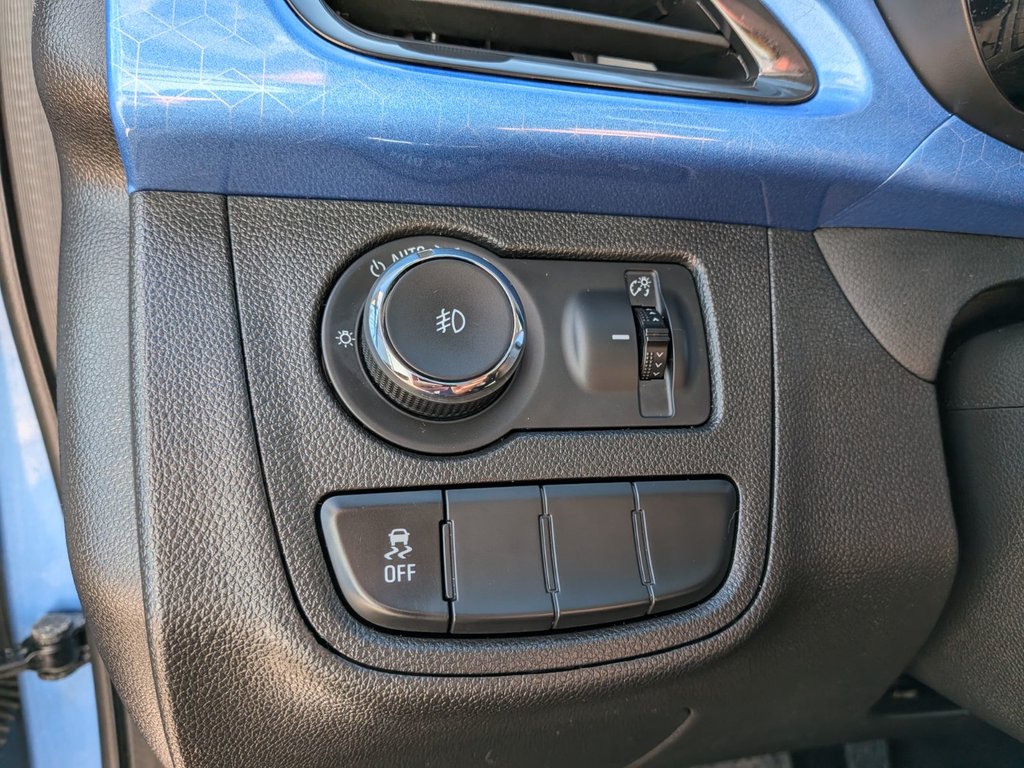 Chevrolet Spark LT 2018 à Chandler, Québec - 10 - w1024h768px