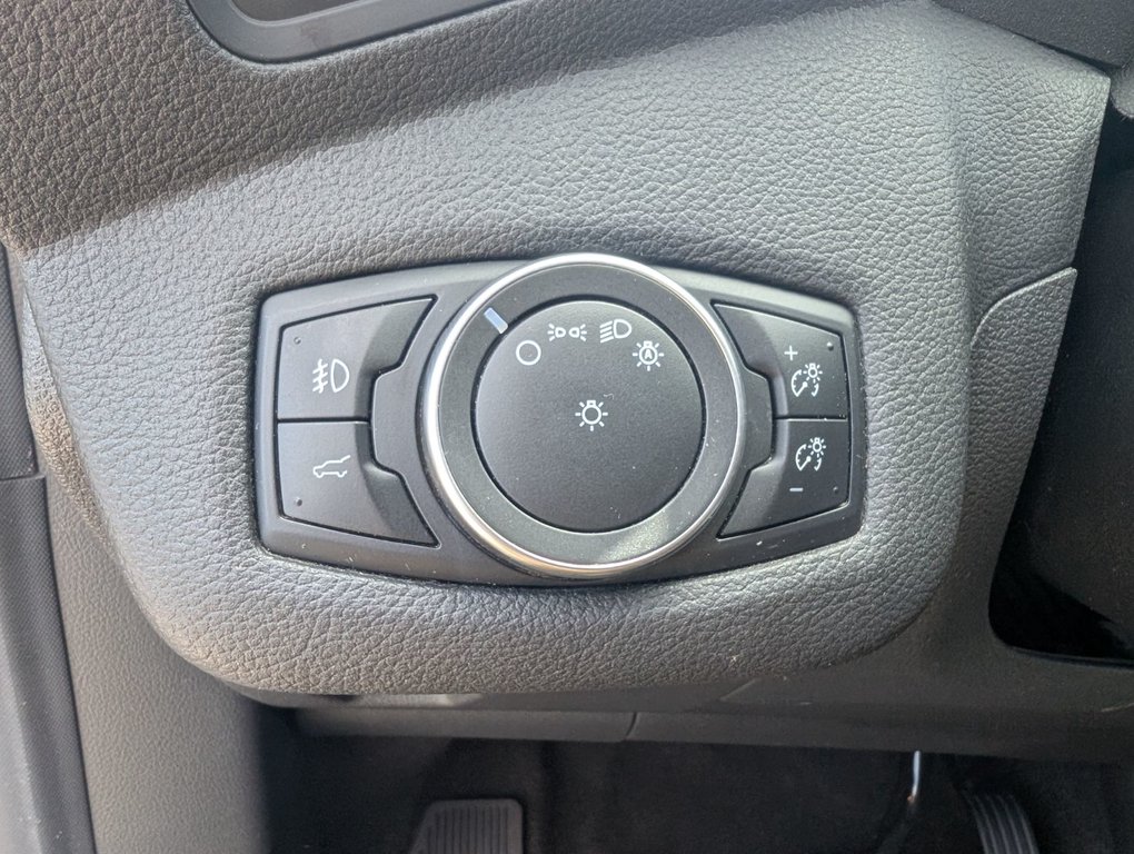 2019 Ford Escape SEL in Chandler, Quebec - 13 - w1024h768px