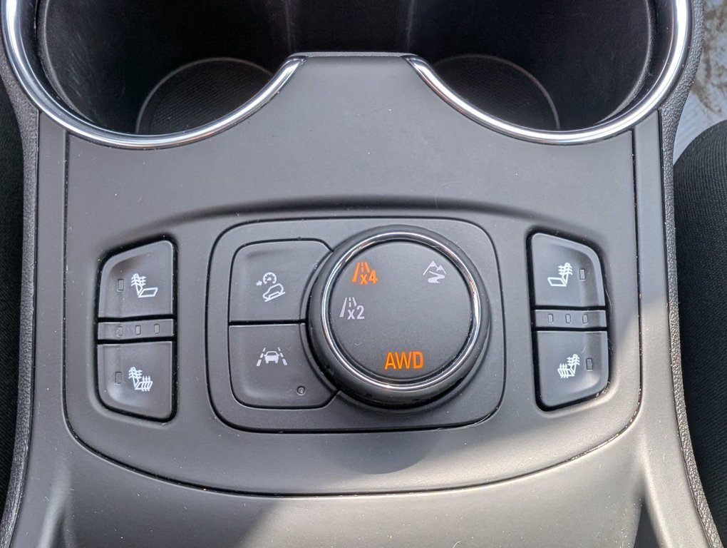2023 GMC Terrain SLT in Chandler, Quebec - 8 - w1024h768px