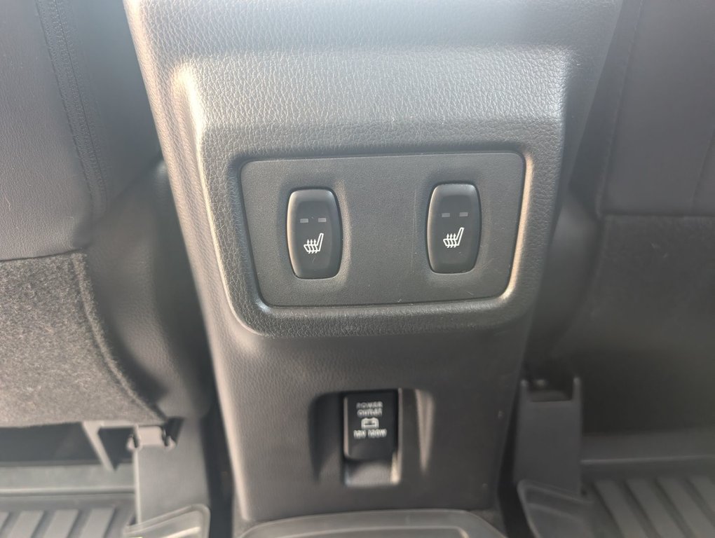 2022 Mitsubishi Eclipse Cross SLE in Chandler, Quebec - 19 - w1024h768px