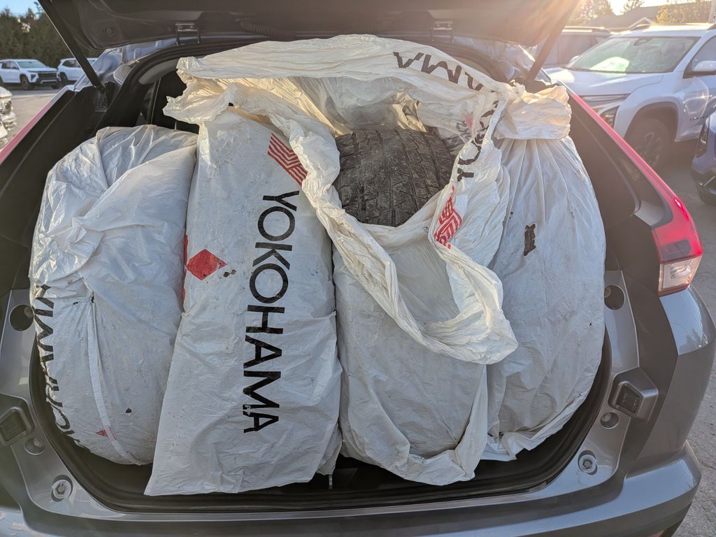 Mitsubishi Eclipse Cross ES 2023 à Chandler, Québec - 16 - w1024h768px