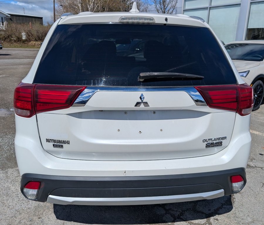 2017 Mitsubishi Outlander ES in Chandler, Quebec - 6 - w1024h768px
