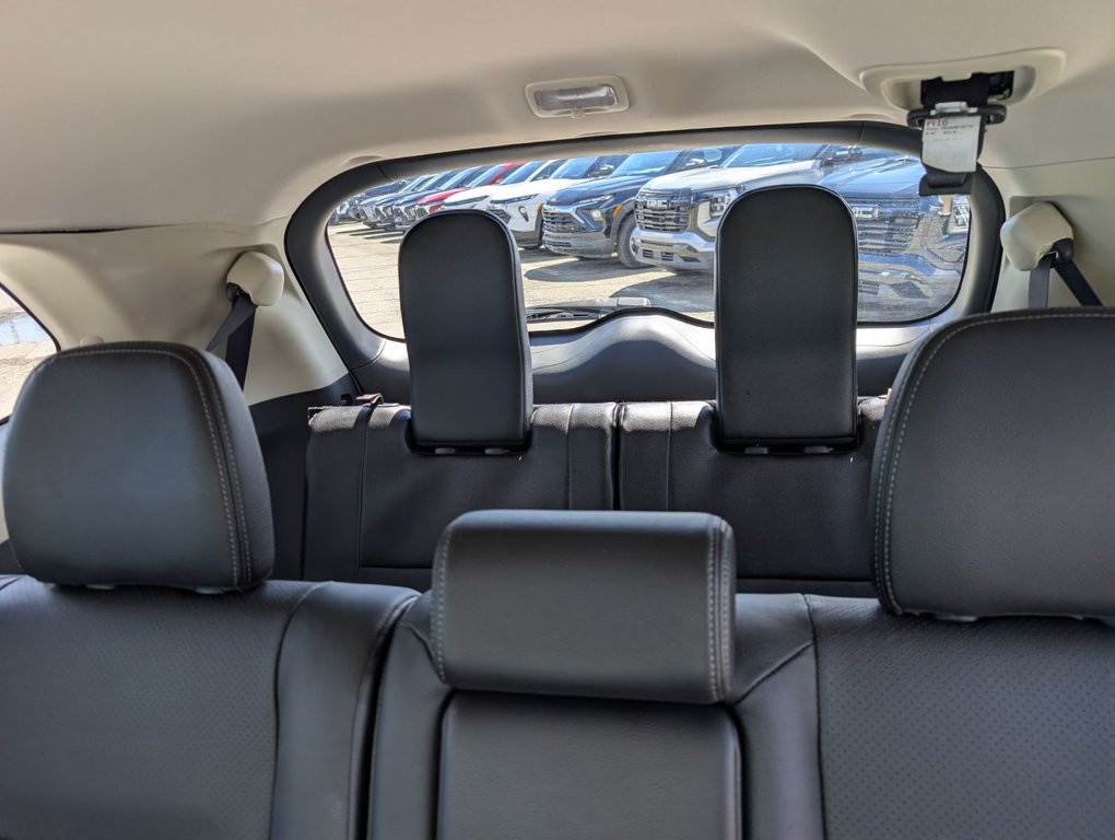 2017 Mitsubishi Outlander ES in Chandler, Quebec - 8 - w1024h768px