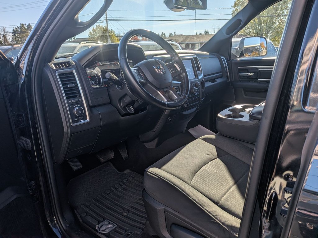 2021 Ram 1500 Classic Warlock in Chandler, Quebec - 6 - w1024h768px